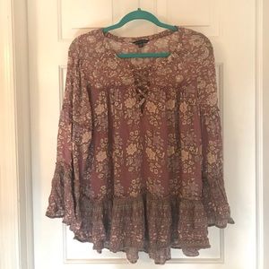 American Eagle Floral Peasant Top